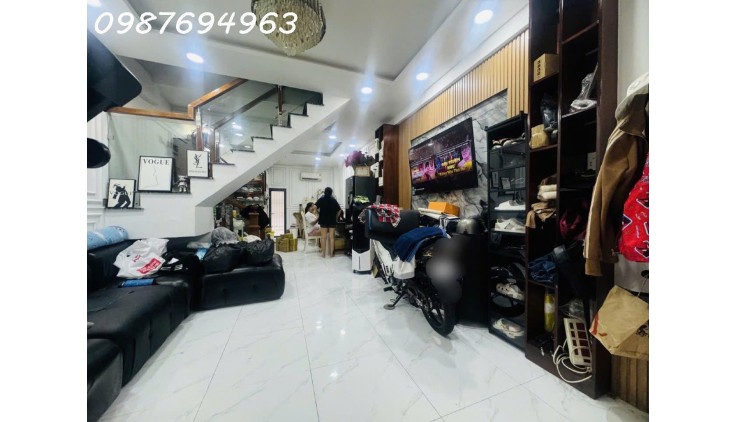 Q8 P3 ÂU DƯƠNG LÂN 4.05x10.3M 2 MẶT TIỀN HẺM TRƯỚC SAU SỔ VUÔNG ĐẸP PHÁP LÝ CHUẨN 4.xT